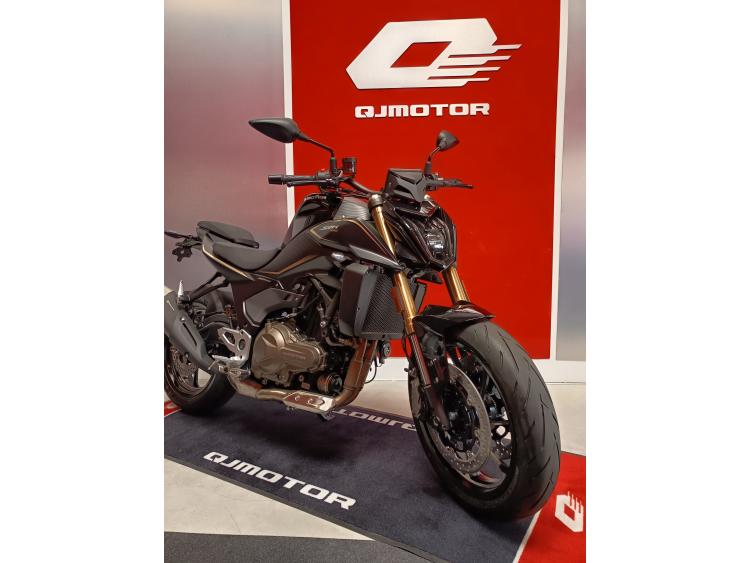 QJ MOTOR SRK 550