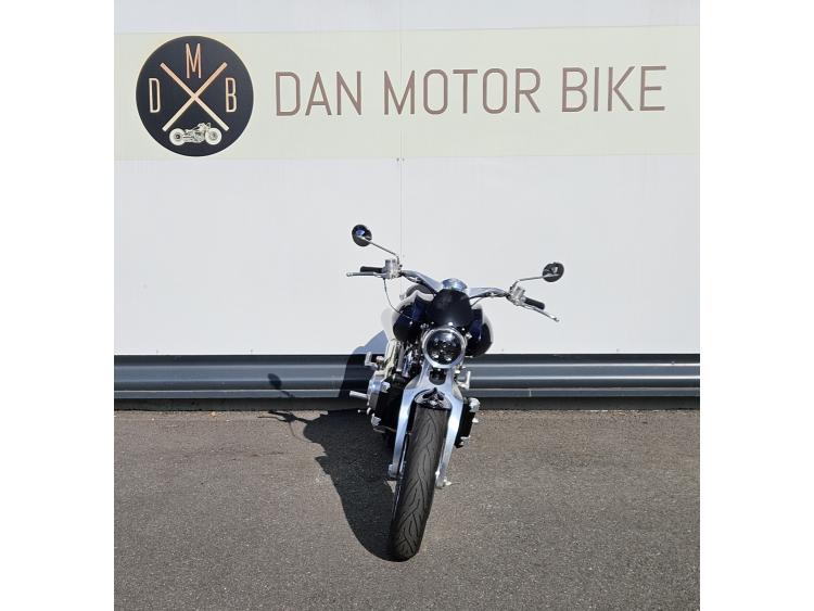 BROUGH SUPERIOR LAWRENCE