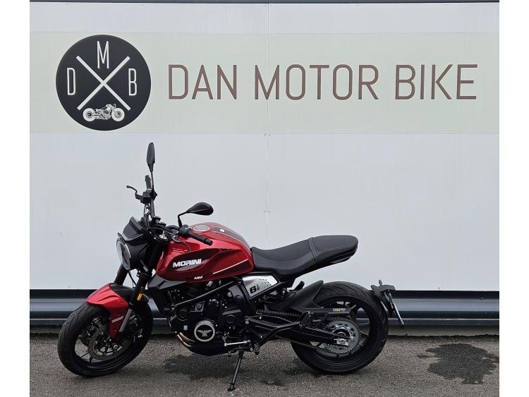 MOTO MORINI SEIEMMEZZO STR 650