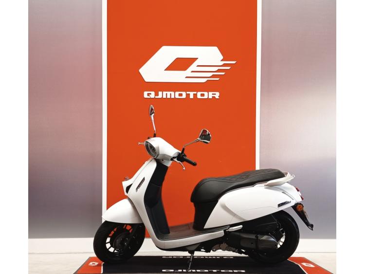 QJ MOTOR LTR 125