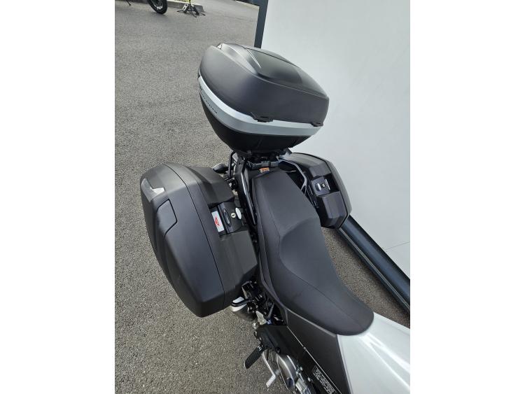  V-STROM 650A