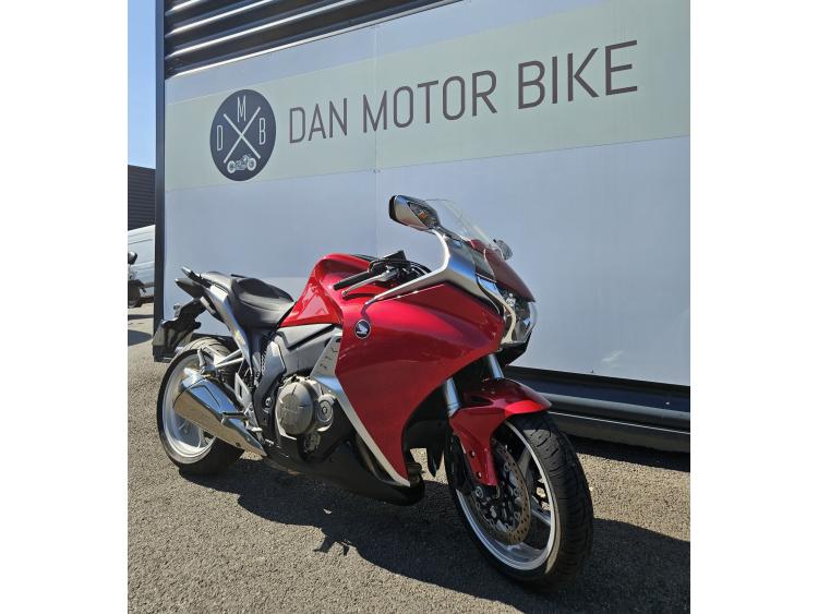 HONDA VFR 1200