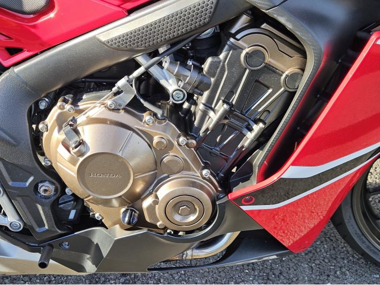 HONDA CBR 650 F