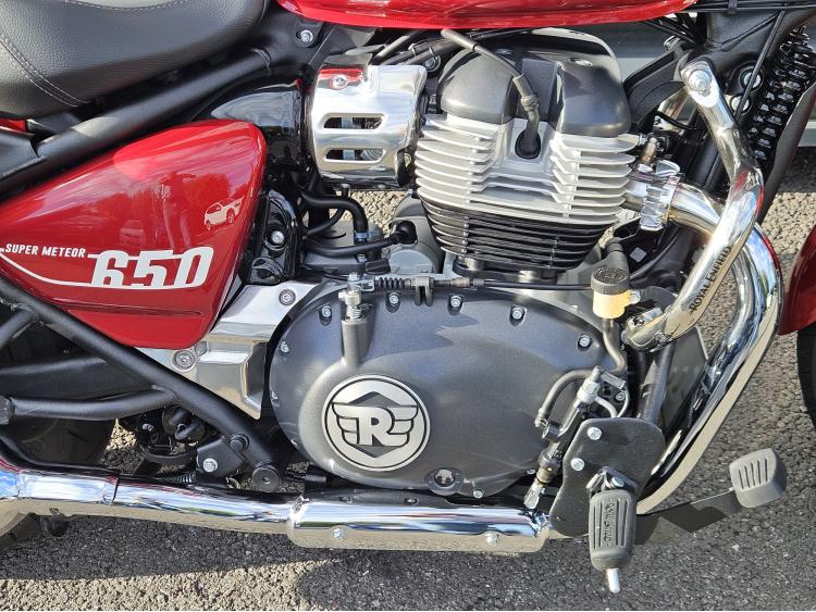  SUPER METEOR 650