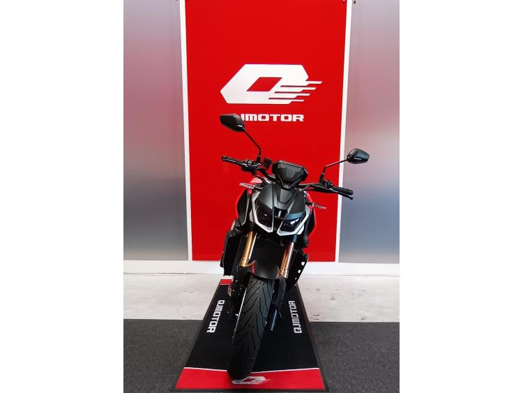 QJ MOTOR SRK800 R