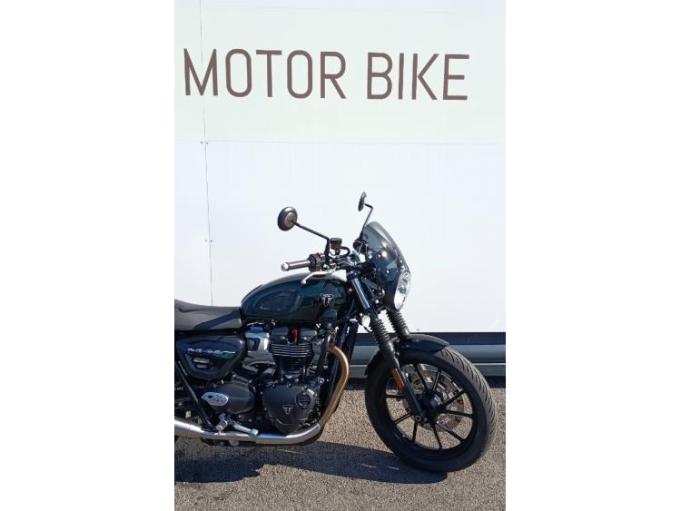 TRIUMPH SPEED TWIN 900