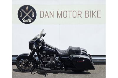 HARLEY-DAVIDSON TOURING ROAD KING 1800 SPECIAL