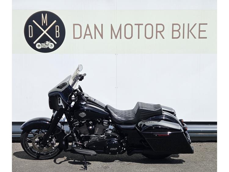 ROAD KING  SPECIAL 114