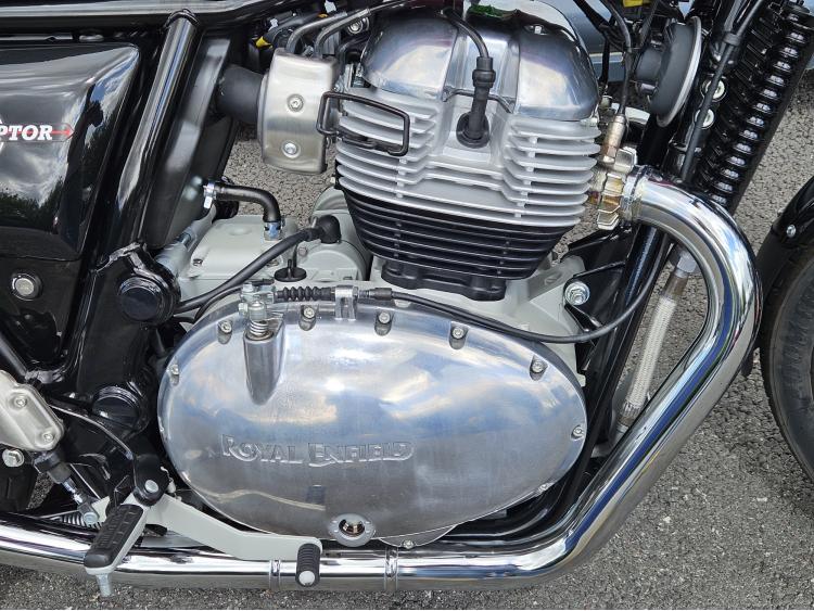 ROYAL ENFIELD INTERCEPTOR