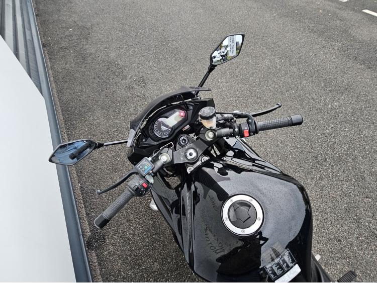 Z 1000 SX