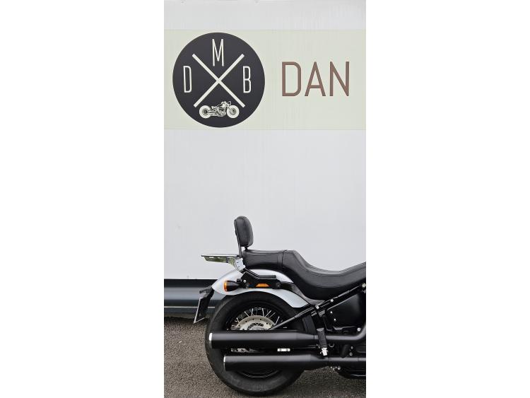 STREET BOB 1745