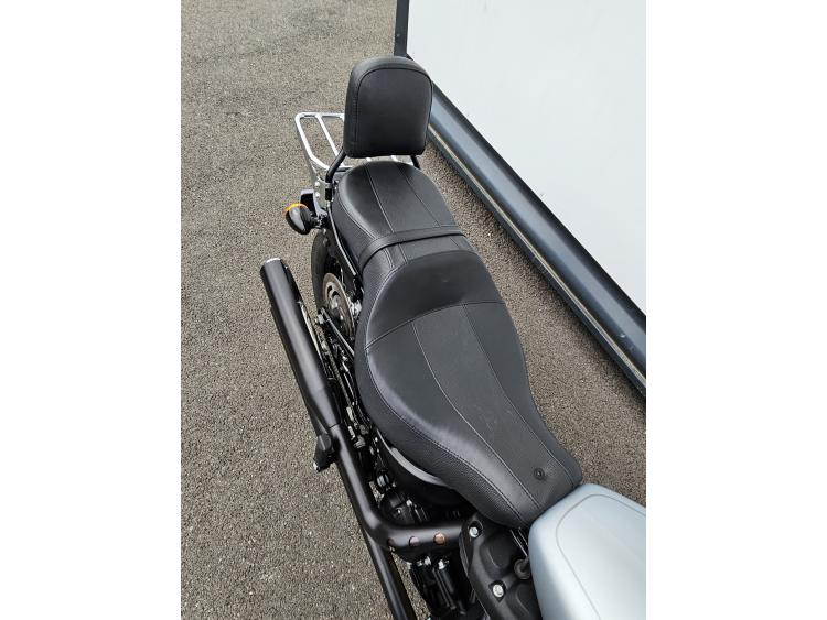 STREET BOB 1745