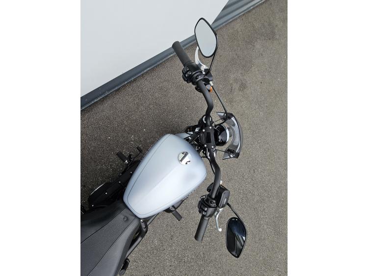 STREET BOB 1745
