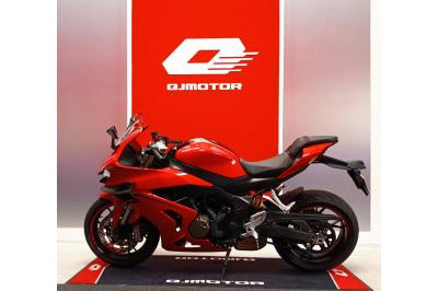 QJ MOTOR SRK 800 RR