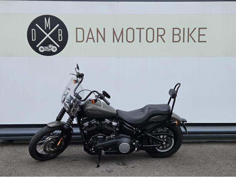 STREET BOB 1745