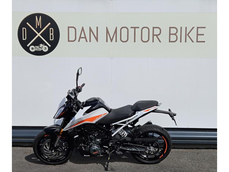 125 DUKE