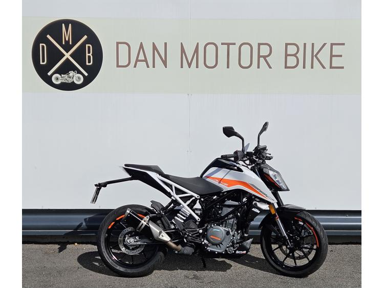 125 DUKE