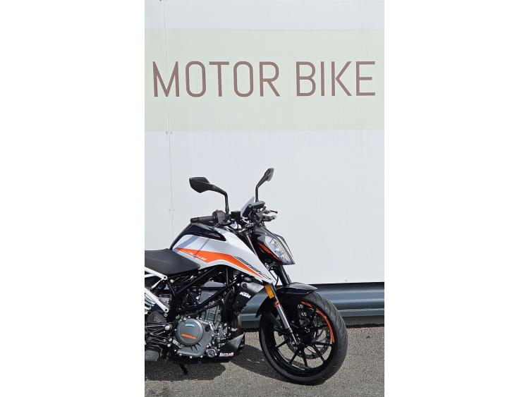 125 DUKE
