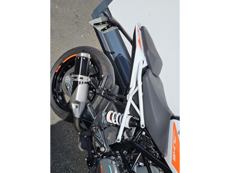 125 DUKE