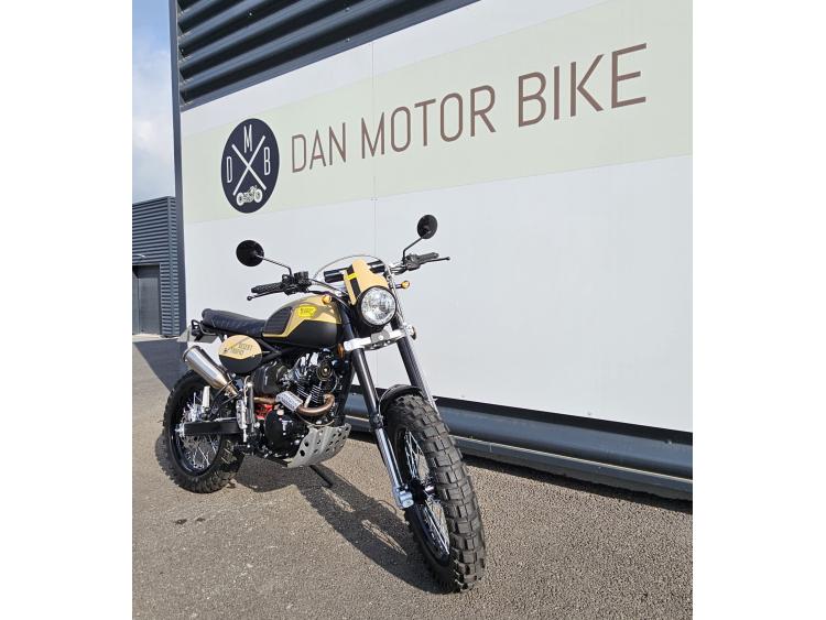  HERO 125 Désert trophy permis auto + formation 7h00