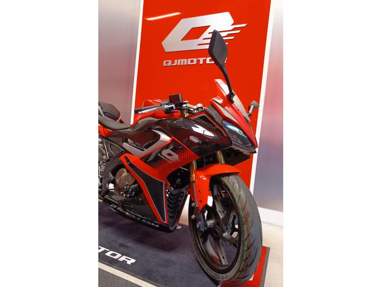 QJ MOTOR SRK 125 R