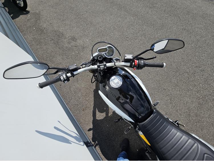 DUCATI SCRAMBLER