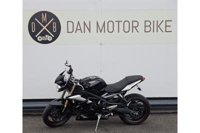 TRIUMPH STREET TRIPLE 675