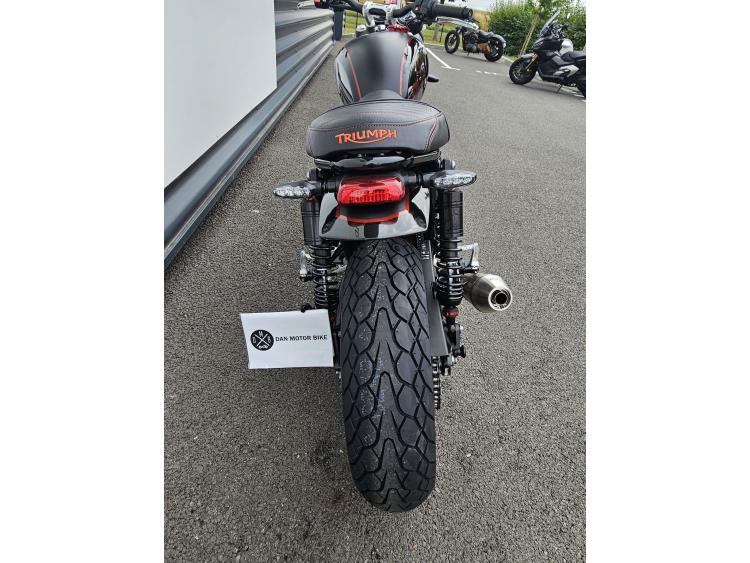 TRIUMPH SPEED TWIN 1200